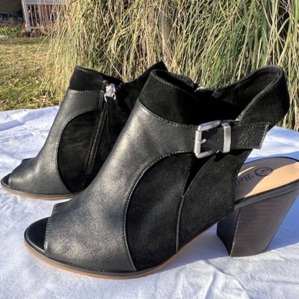 Bella Vita Black Leather and Suede Open Toe Booties 9WW